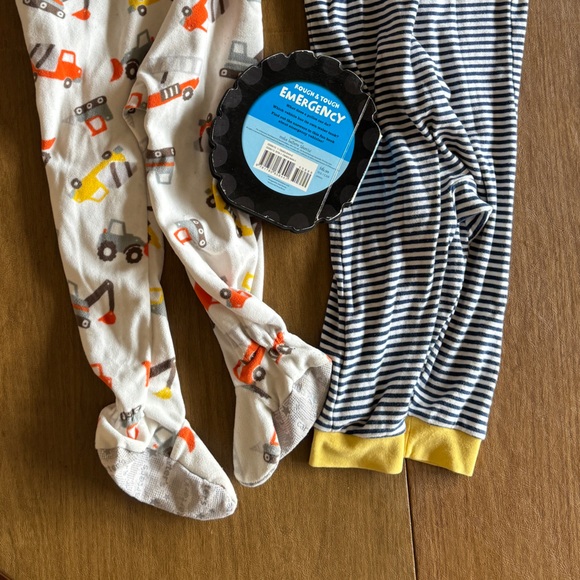 Jammies & Chunky Board Books Bundle w/Auto theme! - Picture 8 of 11